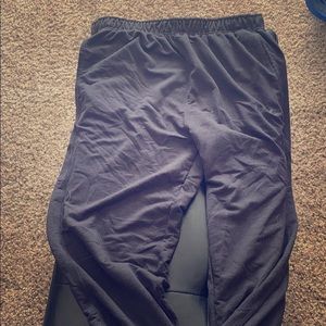 Men’s Eddie Bauer jogging pants
